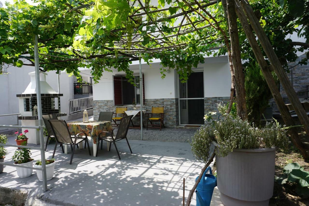 Anastasia' S Guest House Neos Marmaras Buitenkant foto