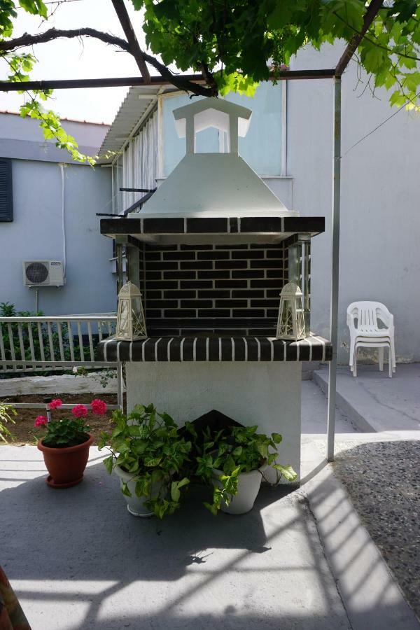 Anastasia' S Guest House Neos Marmaras Buitenkant foto