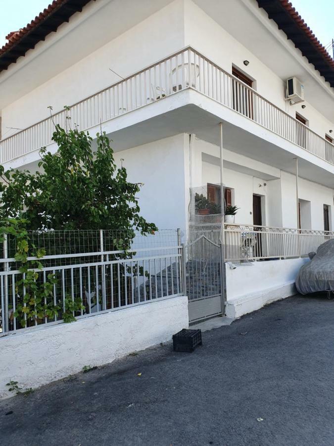 Anastasia' S Guest House Neos Marmaras Buitenkant foto