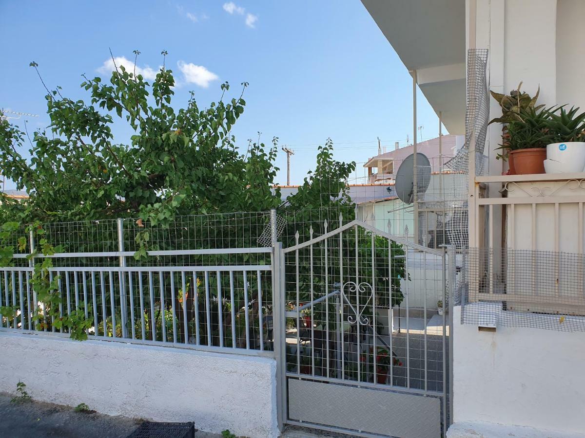Anastasia' S Guest House Neos Marmaras Buitenkant foto