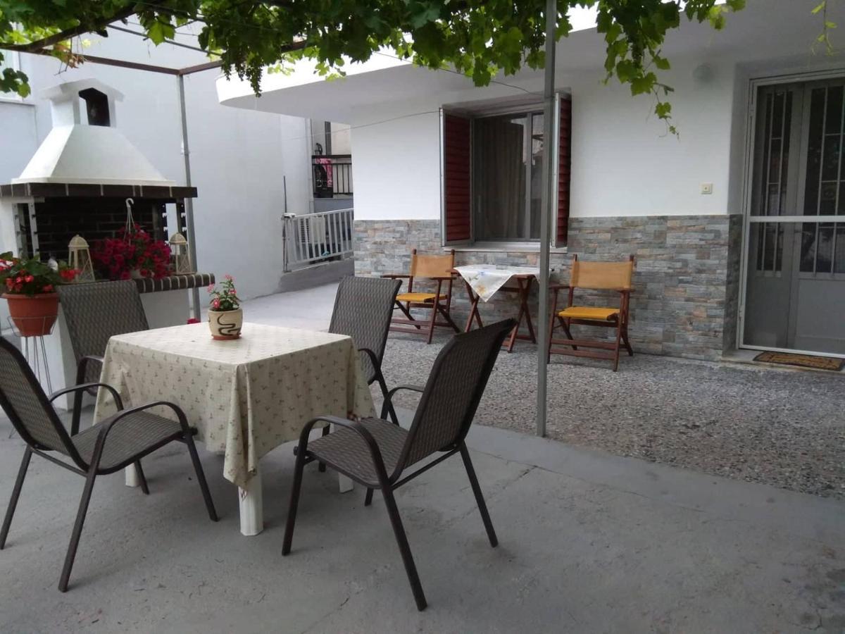 Anastasia' S Guest House Neos Marmaras Buitenkant foto